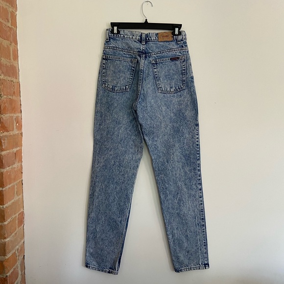 Vintage Acid Wash Jeans - Picture 2 of 7